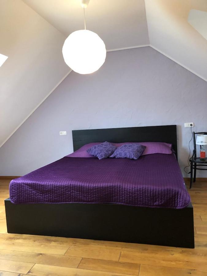 Ferienwohnung In Historischem Bauernhaus In Der Eifel Mettendorf Exteriér fotografie