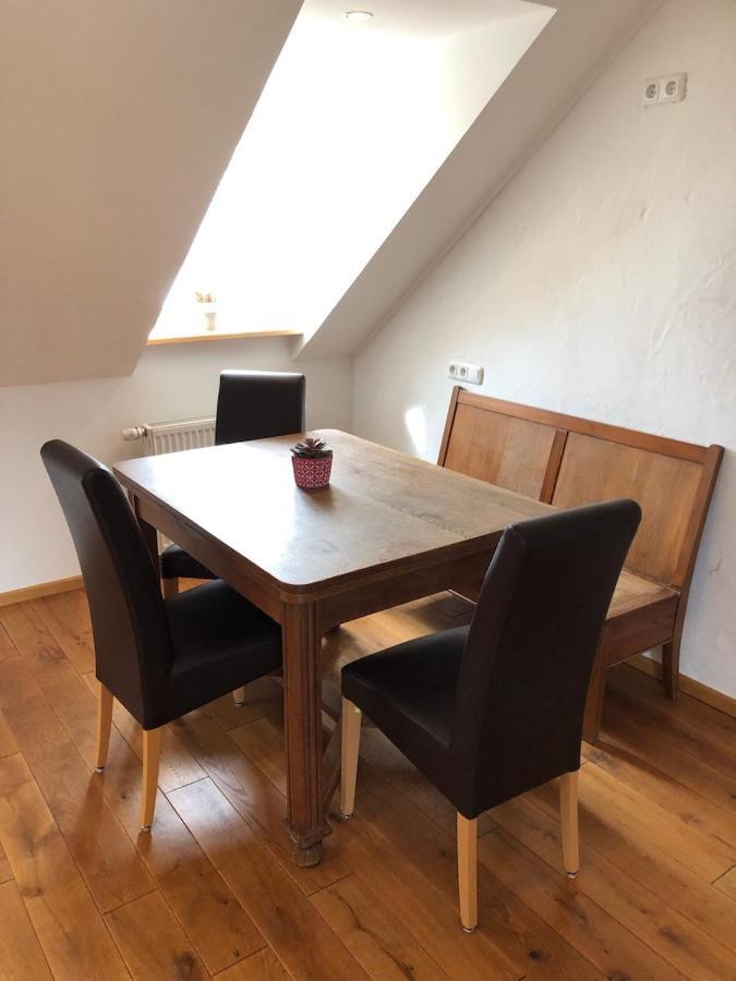 Ferienwohnung In Historischem Bauernhaus In Der Eifel Mettendorf Exteriér fotografie